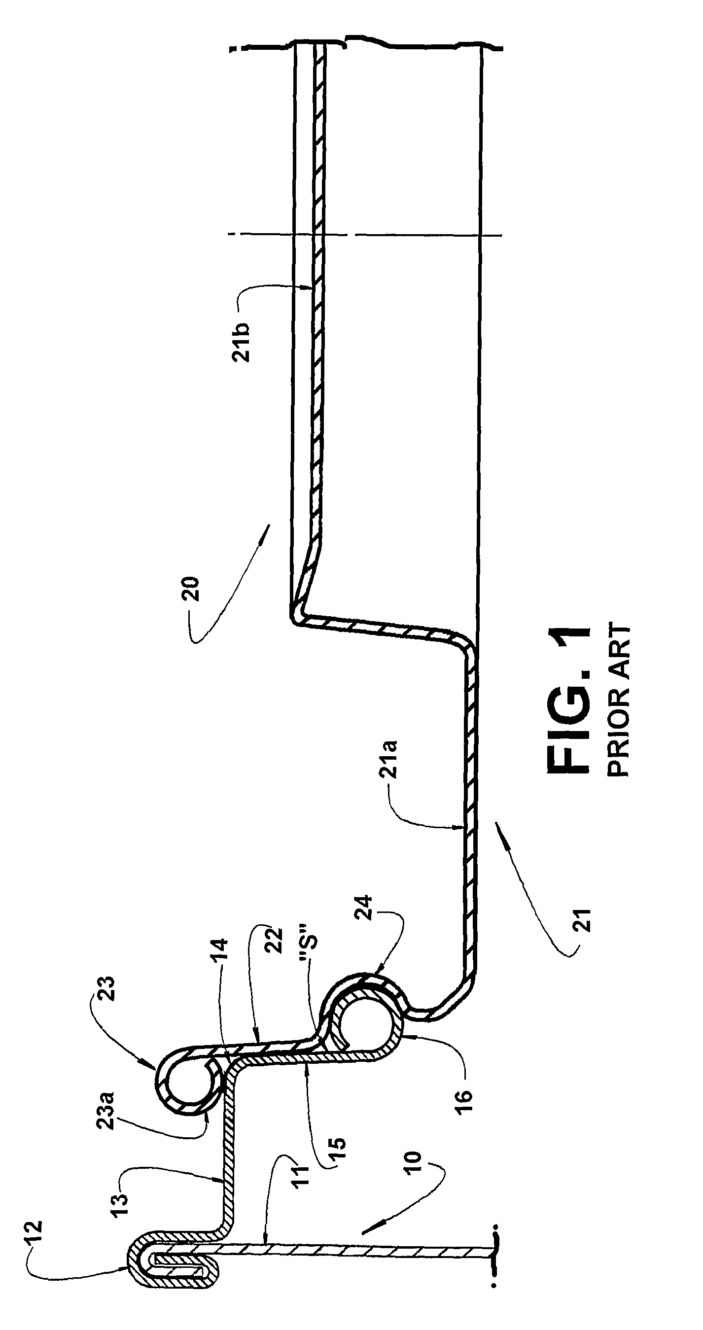 US-8701918-B2 figure 4